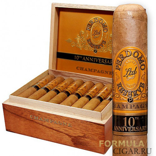 Сигары Perdomo Reserve 10 Years Anniversary Super Toro Champagne/25 (шт.) Сигары Perdomo Reserve 10 Years Anniversary Super Toro Champagne/25 (шт.)